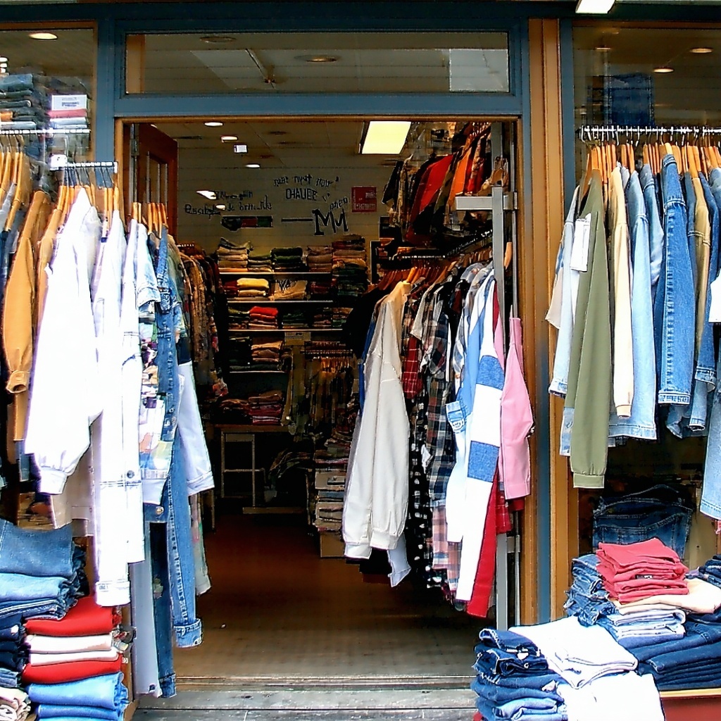 clothing store  thrift store-1